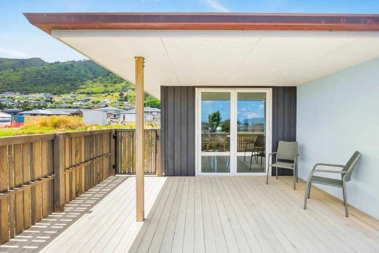 Matenga Townhouse - Waikanae Holiday Home 0*,